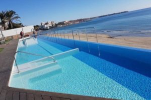 mantenimiento de piscinas alicante